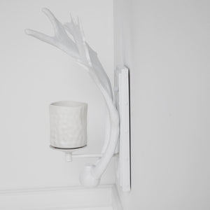 Mercana Rockland Antlers Wall Sconce – Rustic Lodge Charm with Modern Design for Stylish Ambient Lighting 65252