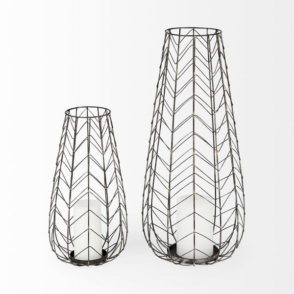 Mercana Petiole Elegant Antiqued-Gold Metal Candle Holder with Chevron Mesh for Luxe Tabletop Display Gold Metal | 24H 68028