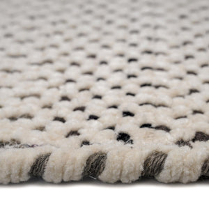Capel Rugs Dramatic Artisan Braid Design - Chic Vivid Style With Subtle Pointillism For Modern Elegance Foggy Day, Grey 80% Nylon,17% Wool,3% Other Fibers 0027xs03000500310