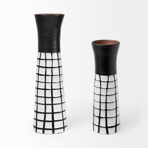 Mercana Luanda Ceramic Vase - Striking Black and White Sculptural Accent for Modern Home Décor Display Black/White Ceramic | 24H 68103