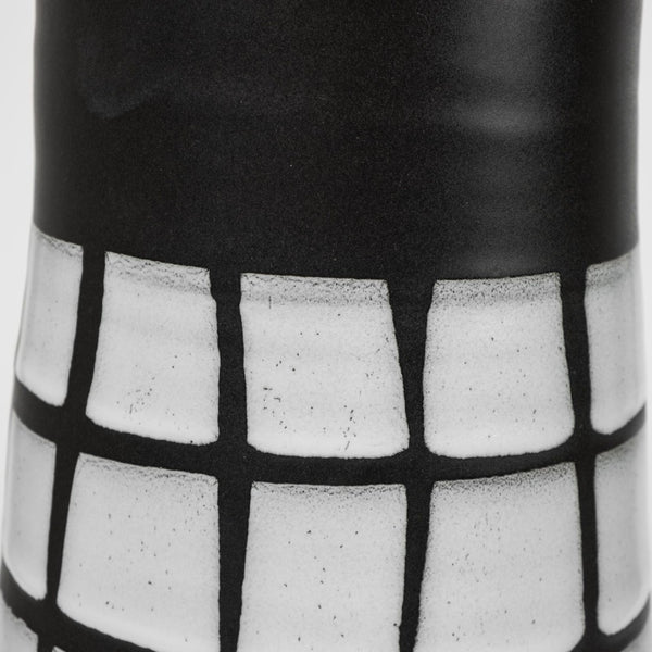 Mercana Luanda Ceramic Vase - Striking Black and White Sculptural Accent for Modern Home Décor Display Black/White Ceramic | 24H 68103