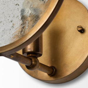 Mercana Rubeus I 5.5x 9 Elegant Wall Sconce for Chic Ambiance – Timeless Style for Any Interior Space 68400