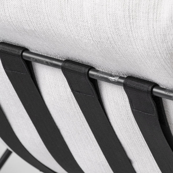 Mercana Leonidas Modern Accent Chair – Plush Upholstered Seat with Durable Metal Frame for Stylish Comfort 68446