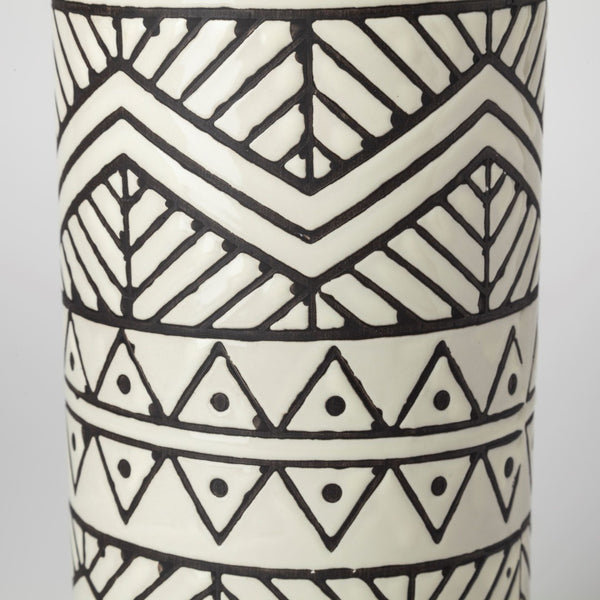 Mercana Uhura I Stylish Geometric Patterned Vase for Modern Interiors – Perfect for Florals or Decor Cream/Black Ceramic | 14H 68623