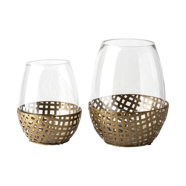 Mercana Reena Small Woven Metal Base Candle Holder with Hurricane Glass for Stylish Home Décor Lighting Gold Metal | 10H 68940