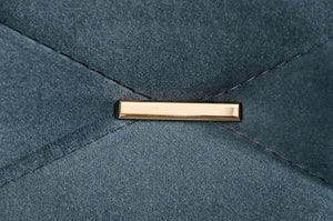 VIG Furniture Chesterfield Blue Velvet Right-Facing Sectional Sofa With Gold Trim, Tufted 82-Button Luxury Seating VG2T1222