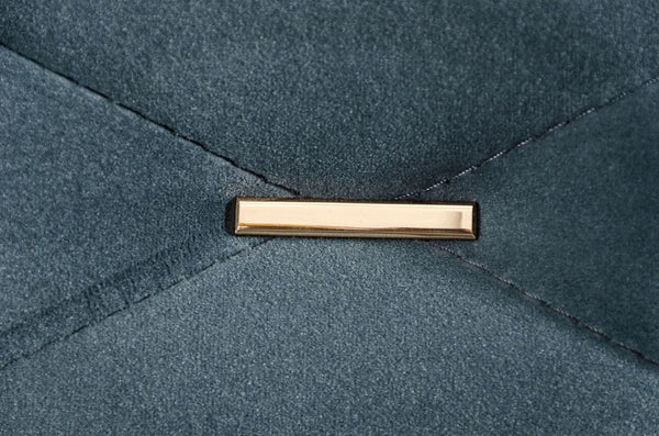 VIG Furniture Chesterfield Blue Velvet Right-Facing Sectional Sofa With Gold Trim, Tufted 82-Button Luxury Seating VG2T1222