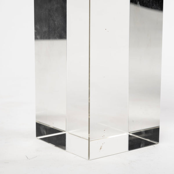 Mercana Isla Coral-Inspired Accent Sculpture on Clear Glass Base for Coastal and Contemporary Décor 68927