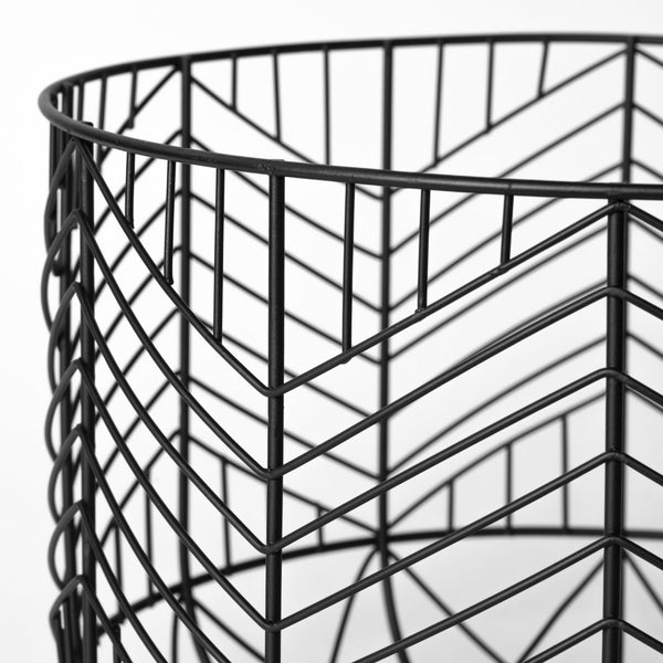 Mercana Idris Geometric Mesh Bowls - Modern Industrial Style for Versatile Home Storage & Décor Enhancements 68949