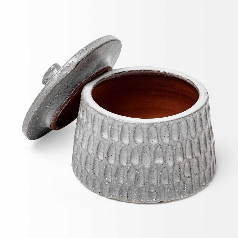 Mercana Azul Decorative Ceramic Box – Artisan Textured Accent for Modern Interiors, Ideal for Stylish Storage Gray Ceramic | 5.1W 68914