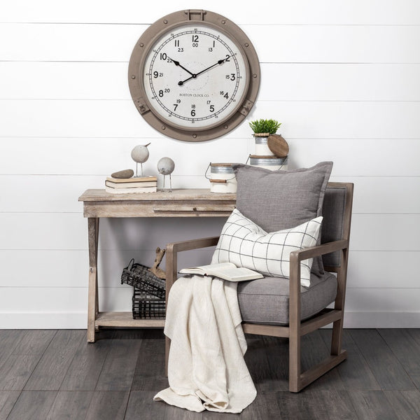 Mercana Snipe Rustic Bird Ornament with Metal Feet - Charming Lakeside Accent for Home Decor & Shelves Off-White Resin | 7H 68080