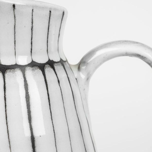 Mercana Lome Striking Black and White Ceramic Jug - Modern Accent for Home Décor and Stylish Display White/Black Ceramic | 10H 68100