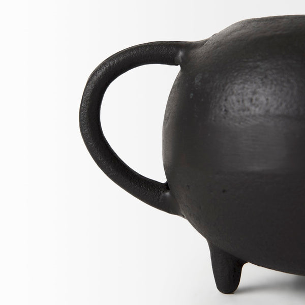 Mercana Cyrus Matte Black Spherical Vase with Flute Design – Sculptural Elegance for Modern Interiors Black Ceramic | 6H 69158