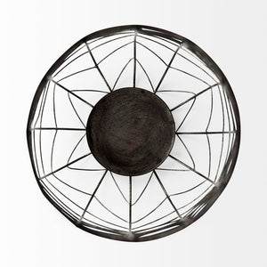 Mercana Petiole Elegant Antiqued-Gold Metal Candle Holder with Chevron Mesh for Luxe Tabletop Display Gold Metal | 24H 68028