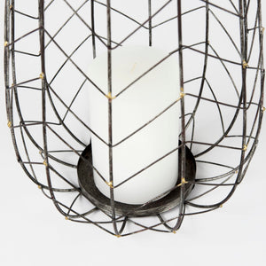 Mercana Petiole Elegant Antiqued-Gold Metal Candle Holder with Chevron Mesh for Luxe Tabletop Display Gold Metal | 24H 68028