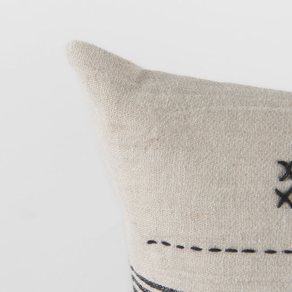 Mercana Thalia Striped and Fringed Decorative Pillow Cover – Chic Accent for Modern Farmhouse or Boho Style 69422