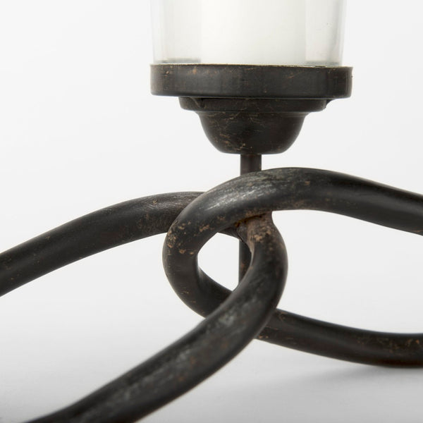 Mercana Quito Industrial-Style Five Candle Holder – Stunning Chain-Link Design for Chic Tabletop Decor 53337
