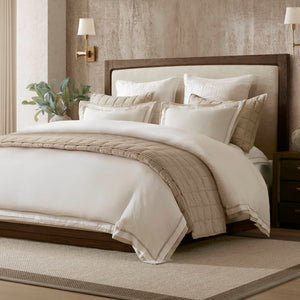 English Elm 3-Piece Queen Coverlet Set Matelassé Elegance with Two Shams — Soft Polyester-Rayon Texture, Durable Comfort Beige+White 6.15 L x 14.37 W x 12.6 H B035P381309