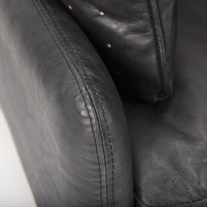 Mercana Cochrane Luxurious Top-Grain Leather Accent Chair for Modern Interiors - Comfortable & Stylish Design 69626