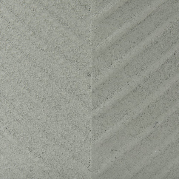 Mercana Mabel Elegant Metal Plant Stands with Black Iron Base for Stylish Indoor Greenery Display Green Metal | Set of 2 70053