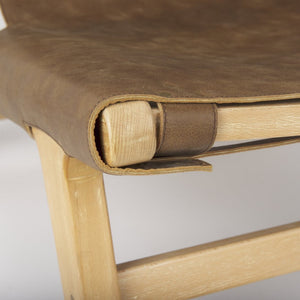 Mercana Elodie Modern Accent Chair: Stylish Leather & Beech Wood Design for Living Room & Office Elegance Brown Leather | Natural Wood 69627