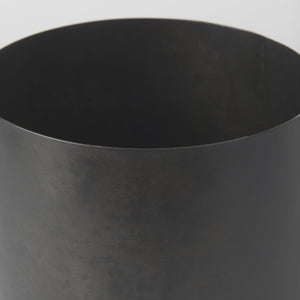 Mercana Juno Modern Contemporary Cast Iron Vase in Matte Gold – Ideal for Fresh Flowers & Home Decor Antique Black Metal | 8.5H 69871