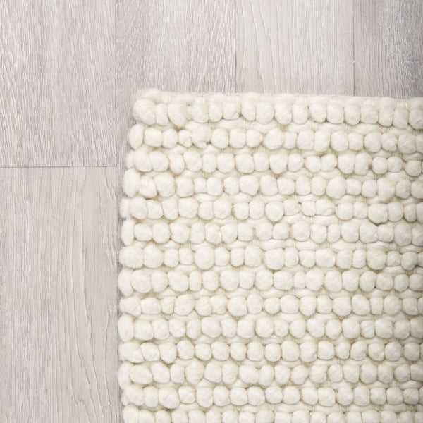 Mercana Katya Braided Cream Rug – Handcrafted Soft Texture for Modern Farmhouse, Transitional, and More 69713