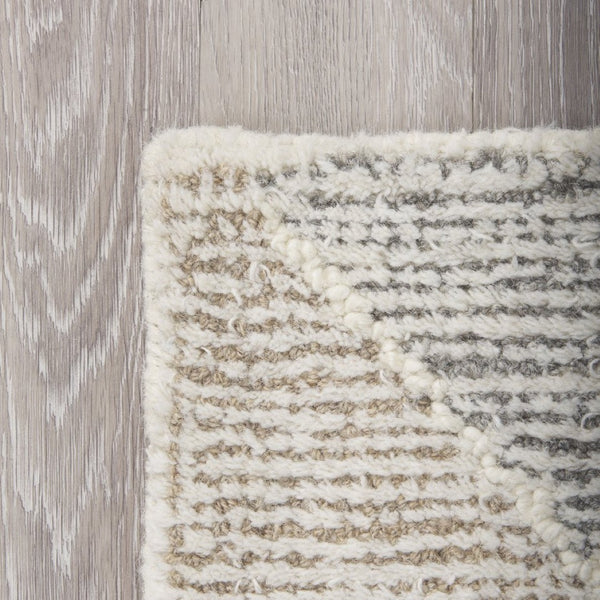 Mercana Kolt Handwoven Wool Area Rug with Neutral Geometric Design - Perfect for Modern Living Spaces 69768