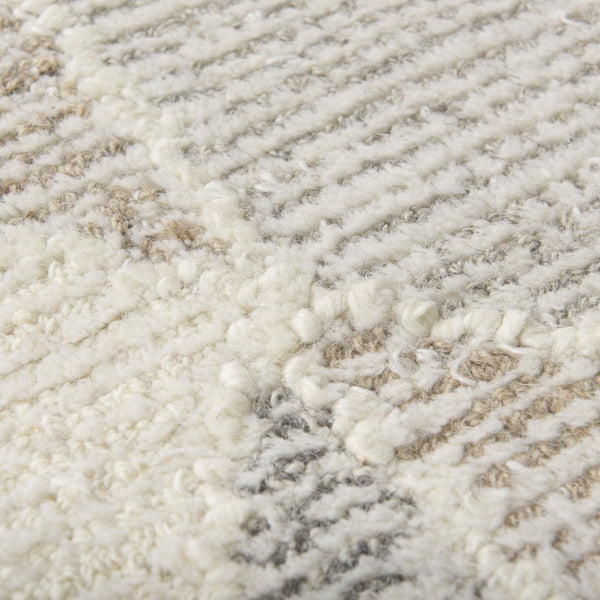 Mercana Kolt Handwoven Wool Area Rug with Neutral Geometric Design - Perfect for Modern Living Spaces 69768