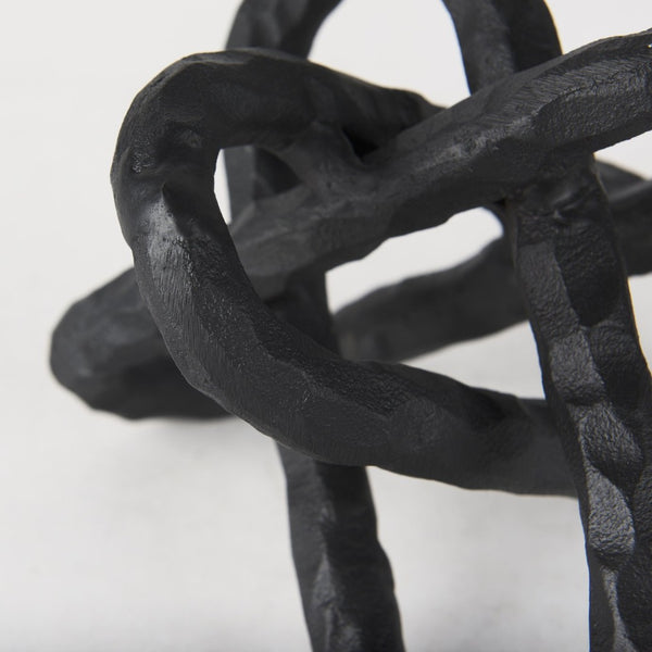 Mercana Wilhelm Industrial Chain-Link Metal Sculpture for Modern Decor, Perfect for Shelves and Tables Black Metal | 7H 67815