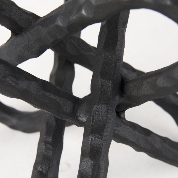 Mercana Wilhelm Industrial Chain-Link Metal Sculpture for Modern Decor, Perfect for Shelves and Tables Black Metal | 10H 67817