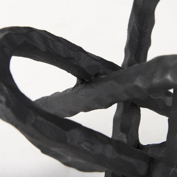 Mercana Wilhelm Industrial Chain-Link Metal Sculpture for Modern Decor, Perfect for Shelves and Tables Black Metal | 10H 67817