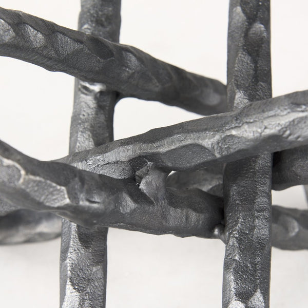 Mercana Wilhelm Industrial Chain-Link Metal Sculpture for Modern Decor, Perfect for Shelves and Tables Silver Metal | 10H 67818