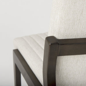 Mercana Tahoe Dining Chair - Luxurious Upholstered Seat with Ergonomic Support for Modern Dining Spaces 69833