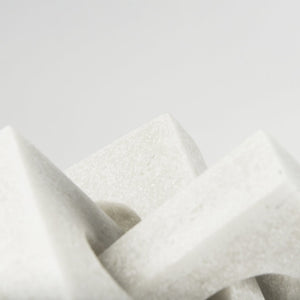 Mercana Linx Elegant Granite-Look Resin Sculpture for Stylish Home Decor and Tactile Visual Interest White Granite Resin | Small 70173