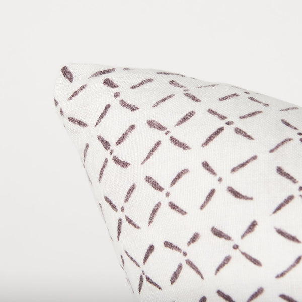 Mercana Jayden Decorative Pillow Cover - Elegant Natural Linen with Merlot X-Dot Print for Modern Spaces Cream/Merlot | 22x22 70311