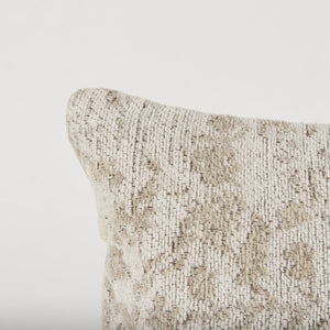 Mercana Khloe Lumbar Pillow Cover – Elegant Textured Design for Sofas, Beds, and Accent Chairs in Neutral Tones 70344