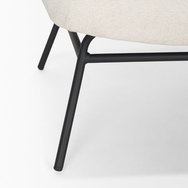 Mercana Nora Accent Chair – Timeless Mid-Century Modern Design with Soft Cushions and Stylish Metal Legs Cream | Black Metal 70684