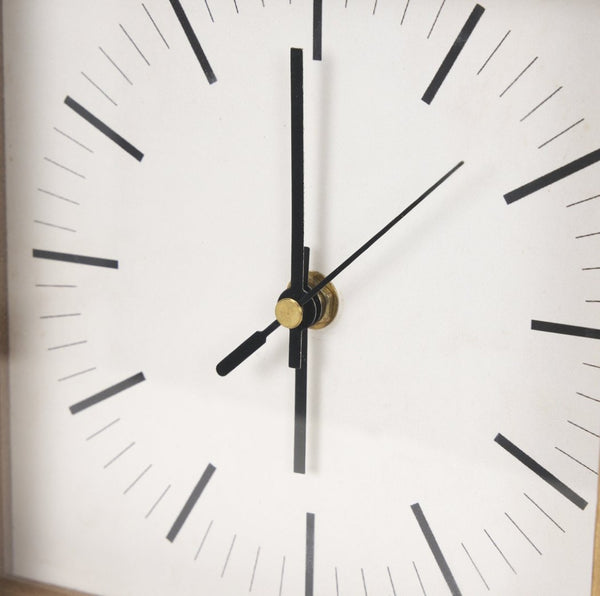 Mercana Renaya Minimalist Table Clock - Stylish Modern Design for Home Décor & Functional Timekeeping 70693