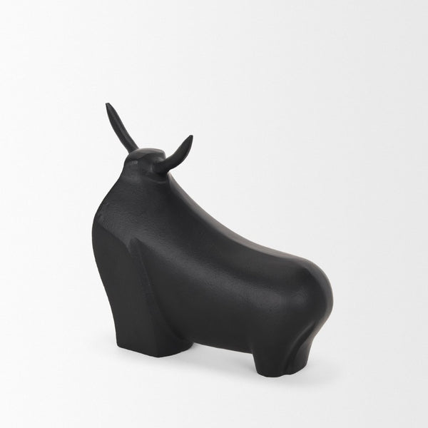 Mercana Radu Contemporary Bull Sculpture - Chic Metal Decorative Object for Modern Home and Office Decor 70720