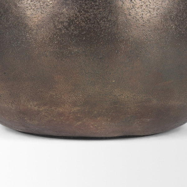 Mercana Quade Textured Gold Planter – Sculptural Heavy Cast Aluminum Decor for Indoor Spaces and Botanicals Antiqued Gold | Metal | Small 70665