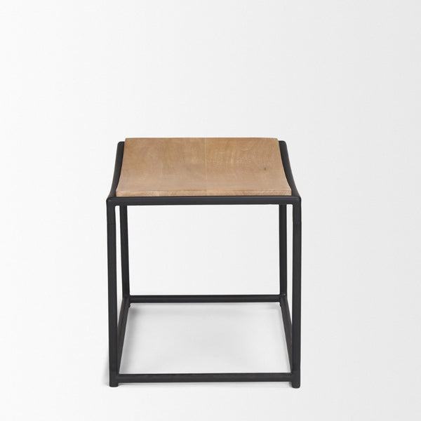 Mercana Taniel Industrial-Style Stool with Solid Wood Seat, Perfect for Kitchens, Cafés, and Workspaces Light Brown Metal | Black Metal 70817