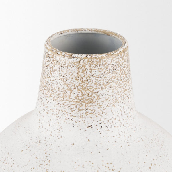 Mercana Tisha Metal Vase with Terracotta Distressing – Rustic Charm for Farmhouse or Modern Decor White | Short | Ceramic 70941