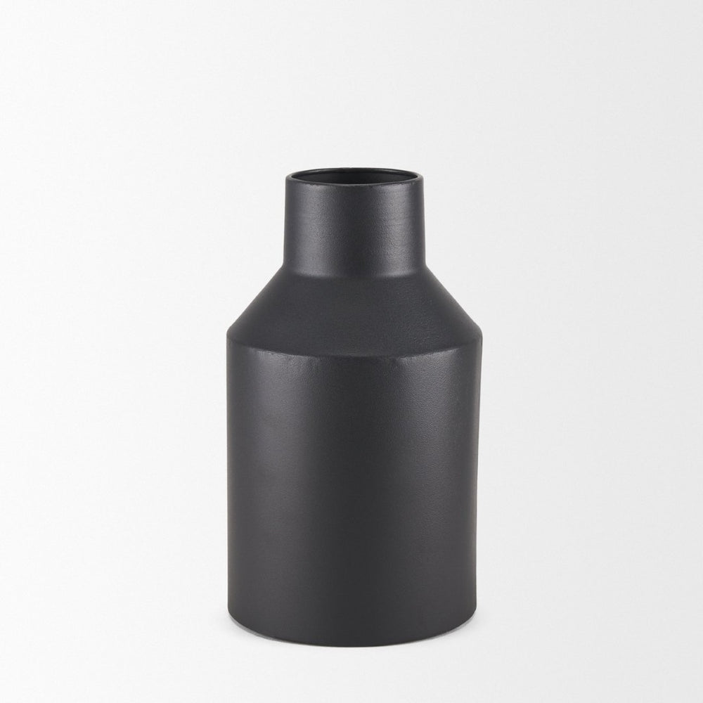 Mercana Tosca Matte Metal Vase – Sleek Modern Accent for Dried Flowers, Elegant Home Decor Piece Black Metal | Small 70945