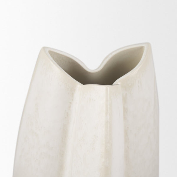Mercana Vania Sculptural Off-White Vase with Tan Base – Elegant Accent for Floral Arrangements & Décor Two Toned | Ceramic | Short 70971