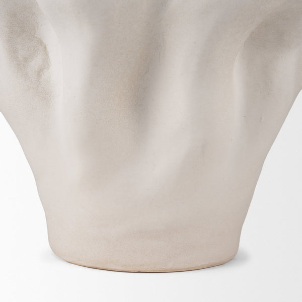 Mercana Vanna Sculptural Decorative Vase with Organic Contours for Modern and Transitional Interiors 70973
