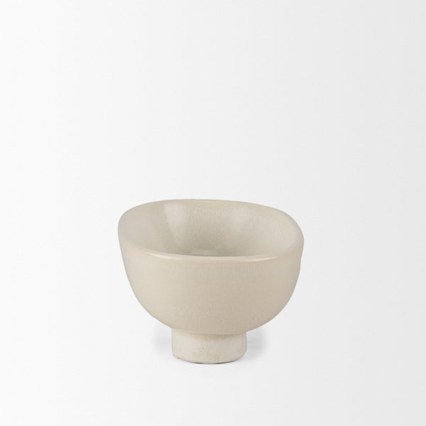 Mercana Tyren Decorative Bowl for Serving and Display – Elegant Minimalist Design with Smooth Glaze Finish Cream | Ceramic | Oblong 70978