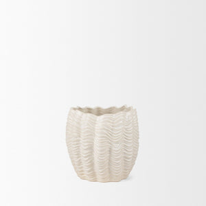Mercana Velia Seashell-Inspired Sculptural Vase for Coastal Elegance - Perfect for Floral and Decorative Displays Cream | Ceramic | Short 70987