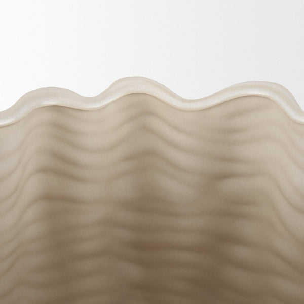 Mercana Velia Seashell-Inspired Sculptural Vase for Coastal Elegance - Perfect for Floral and Decorative Displays Cream | Ceramic | Short 70987