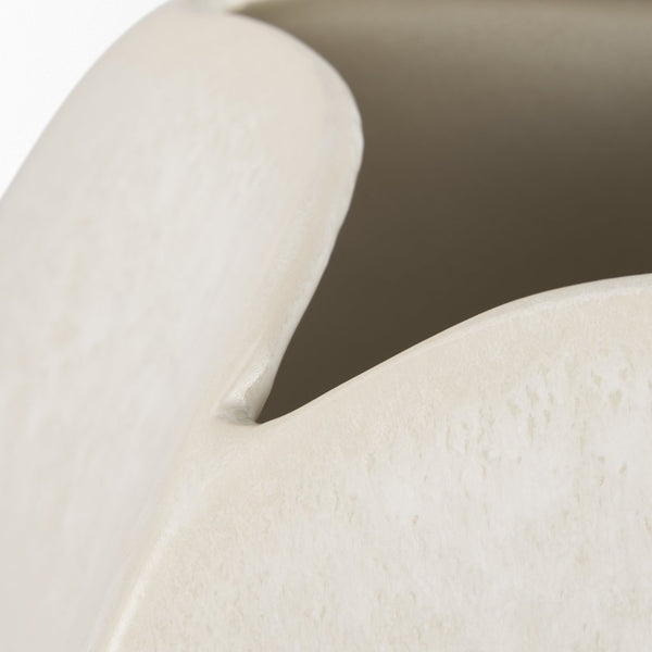 Mercana Vania Sculptural Off-White Vase with Tan Base – Elegant Accent for Floral Arrangements & Décor Two Toned | Ceramic | Wide 70990